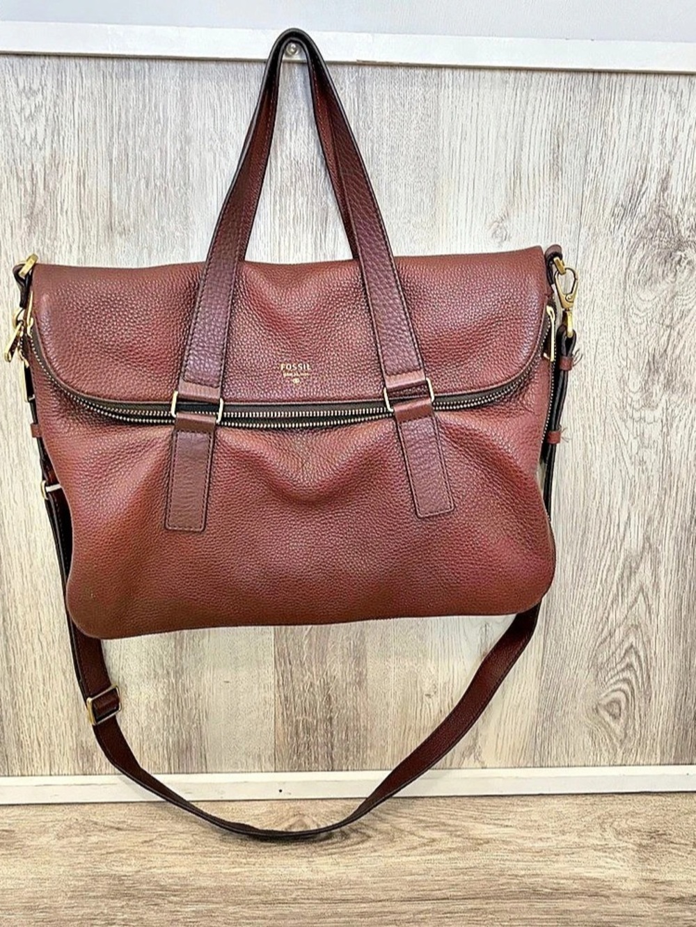 FOSSIL Preston Messenger Bag Leather Tote Crossbody purse Brown Career